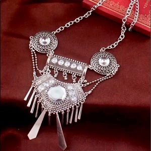 🔥FLASH SALE🔥Goddess Statement Necklace